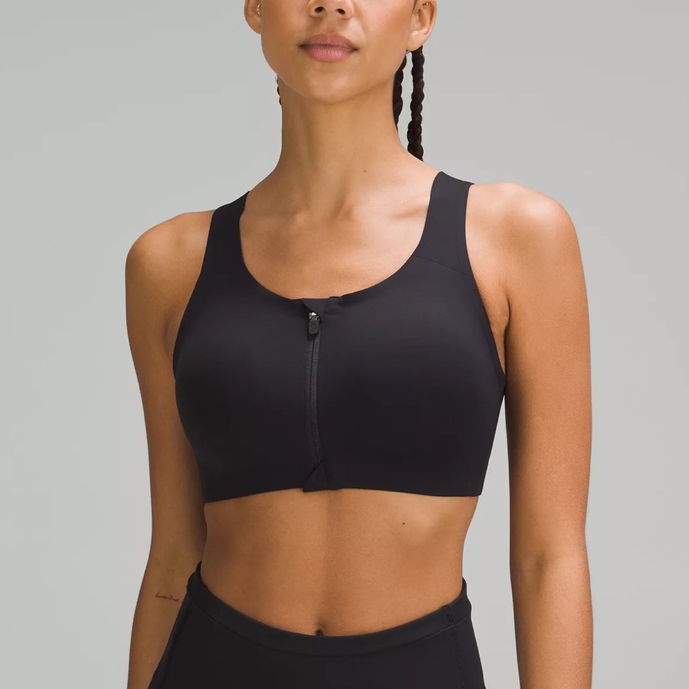 BNWOT ✨ Lululemon High Impact Zip Up Bra - Size 32DD